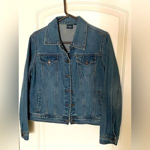 Sonoma jean jacket. Size medium